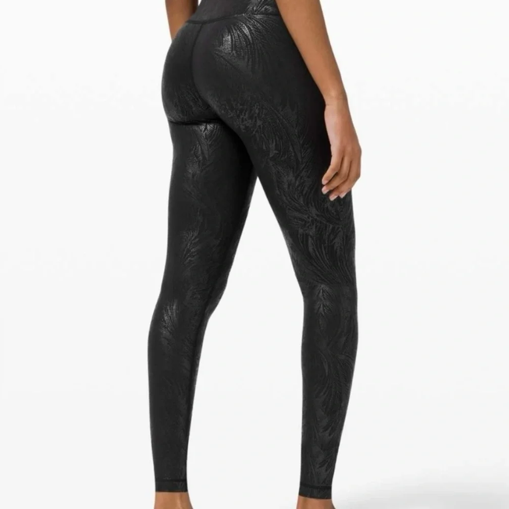 NWOT Lululemon Wunder Under High-Rise Tight 28" *Shine (Acclimatize Black Foil) - Picture 3 of 16